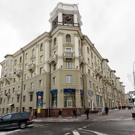 Nezavesimosti Apartment